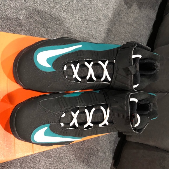 Nike Air Griffey Max 1 Freshwater Training Shoes - Picture 3 of 9